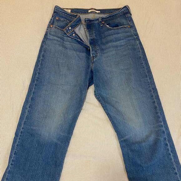 Levi Ribcage Straight Jeans - Picture 1 of 4